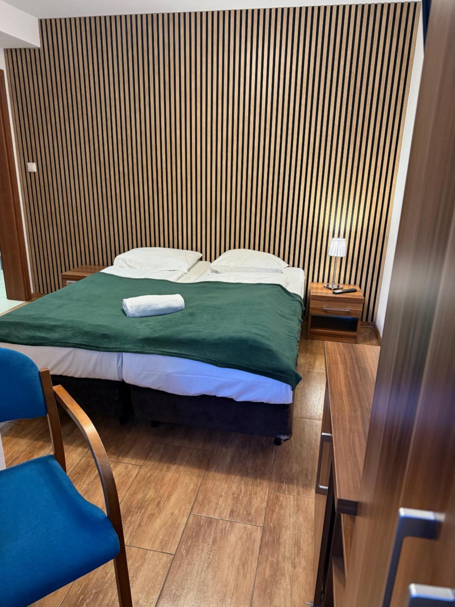 Pod Wydma Hotel Unieście Екстериор снимка