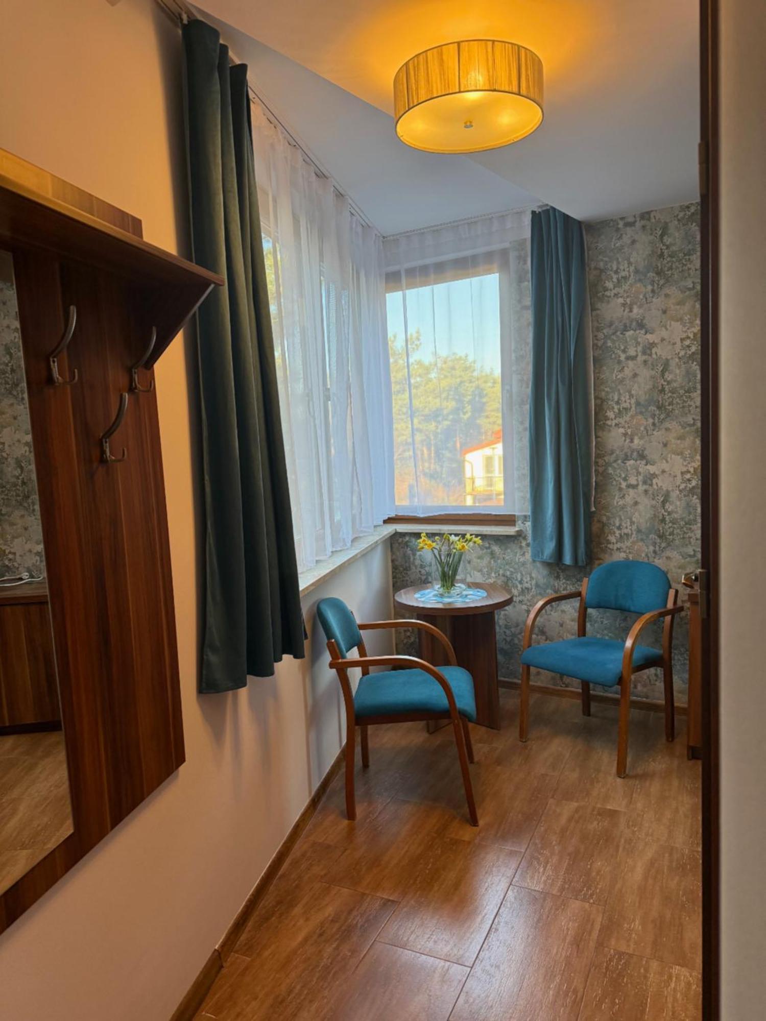 Pod Wydma Hotel Unieście Екстериор снимка